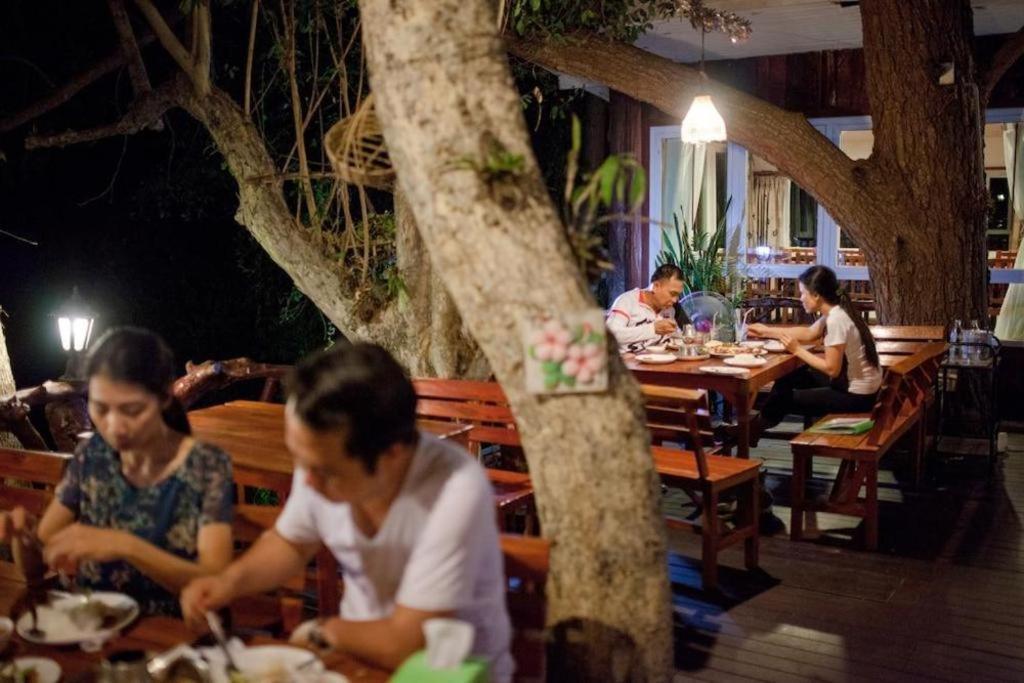 Varee Valley Resort And Restaurant Khon Kaen Luaran gambar